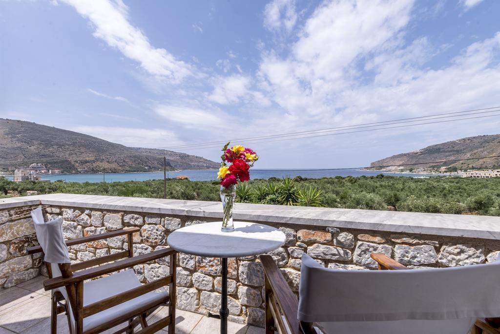 Foivos 2 Hotell Gytheio Exteriör bild